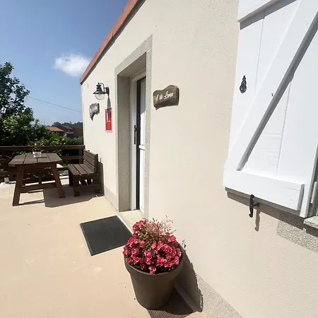 A De Lema, Rural Independiente En As Cortiñas Coens