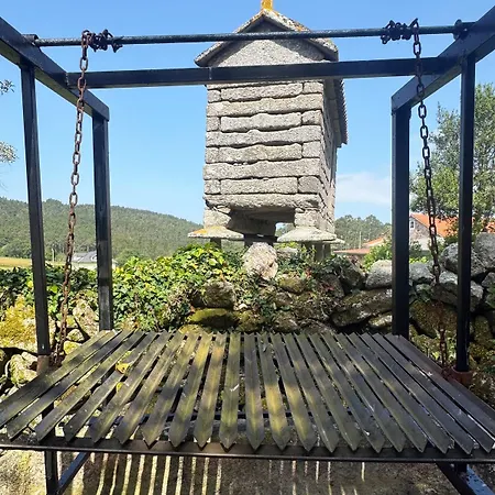 A De Lema, Rural En As Cortinas شقة *